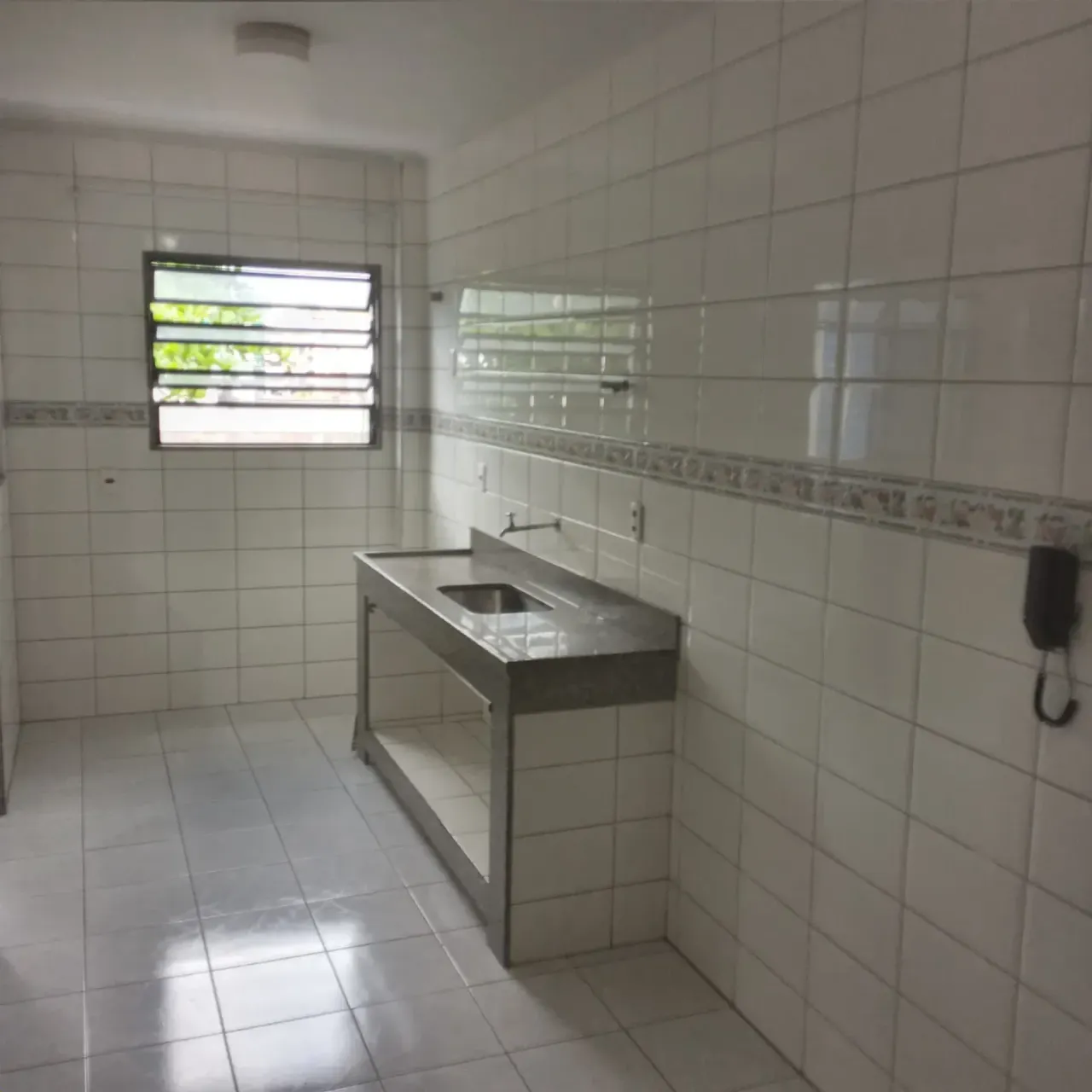 Apartamento com box de vidro no banheiro e 1 vaga — photo 18