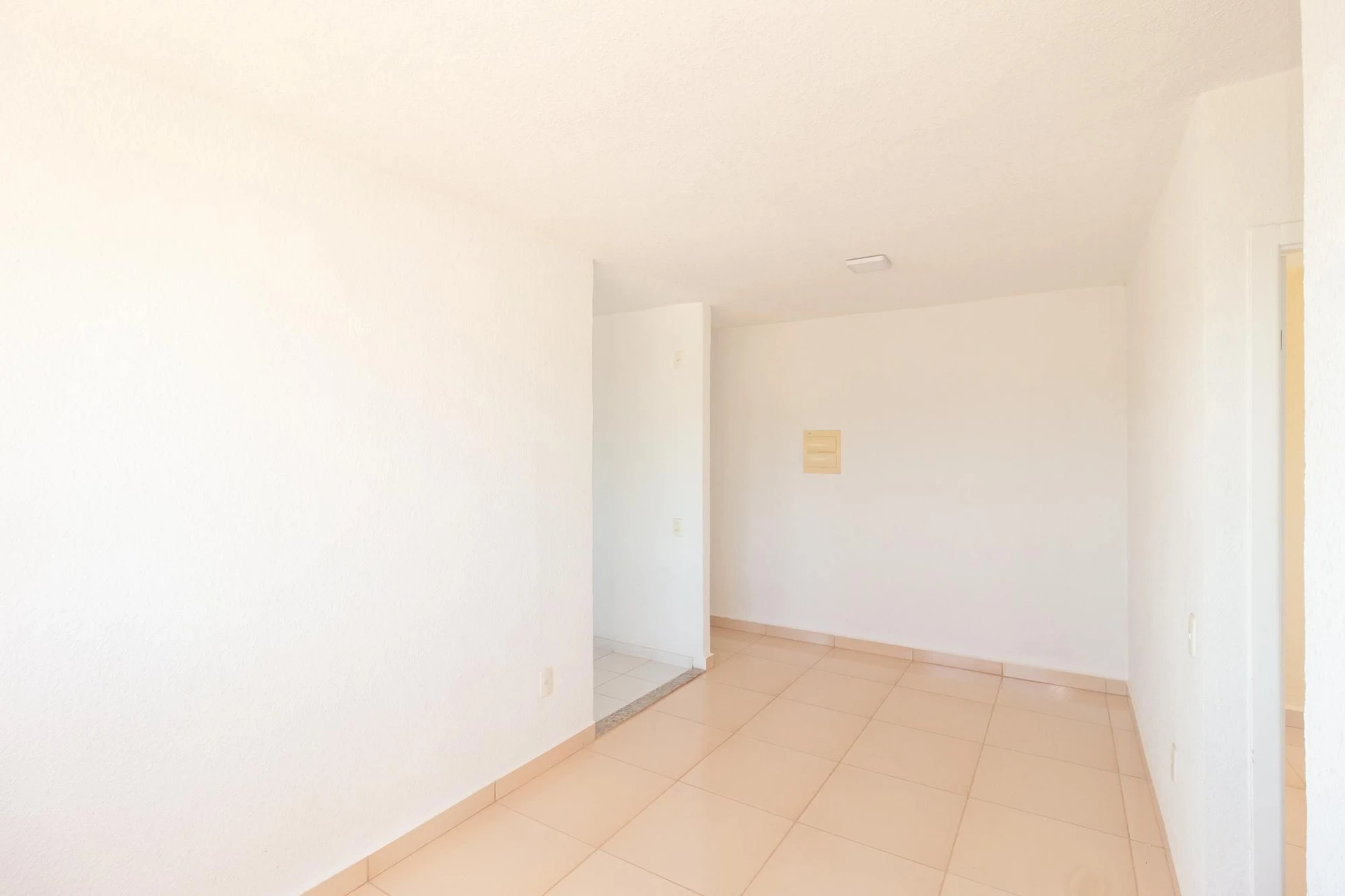 Apartamento com 2 quartos, 1 banheiro e 1 vaga — photo 12