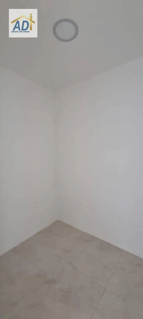 Квартира з 4 спальнями, у будинку є басейн — photo 43