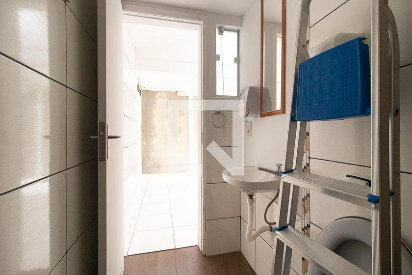 Rental house with 5 bedrooms and 290 m² — photo 47