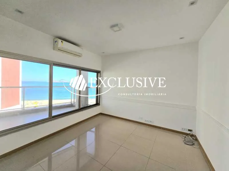4-bedroom apartment with balcony and 5 bathrooms — photo 7