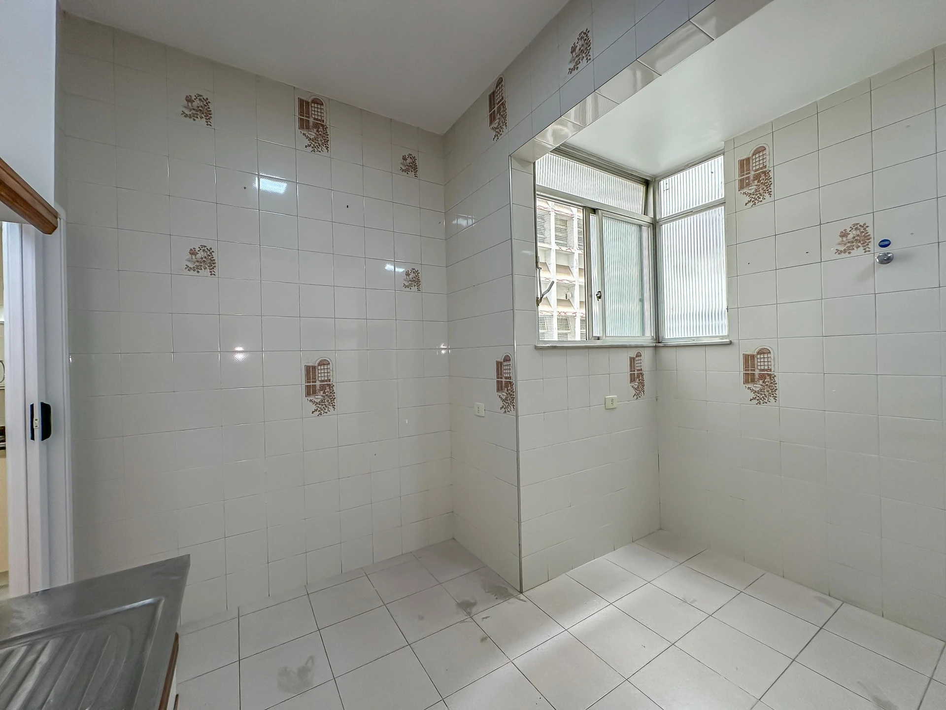 Washing machine in a 2-bedroom apartment, 80 m² — photo 21