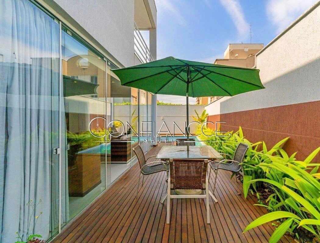 Furnished house, 350 m², with floor-to-ceiling windows — photo 20