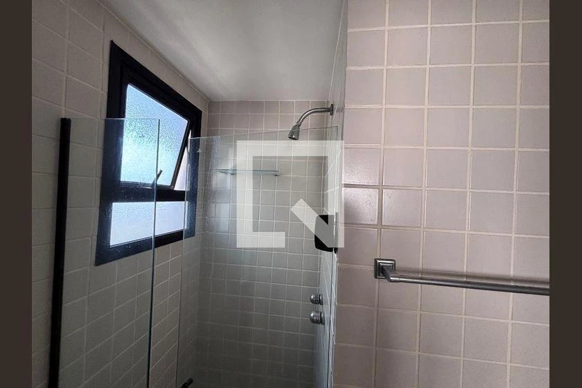 Furnished apartment with 2 en-suite bedrooms and balcony — photo 42