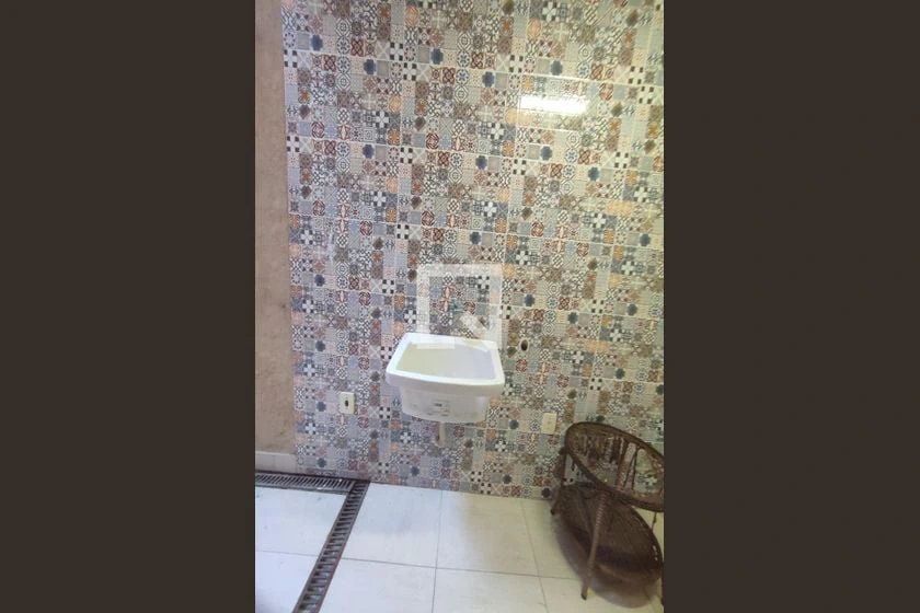 Unfurnished house with 3 bedrooms and 4 bathrooms — photo 68