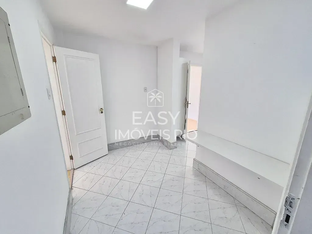 Apartamento sem mobília com 3 quartos e 4 banheiros — photo 24