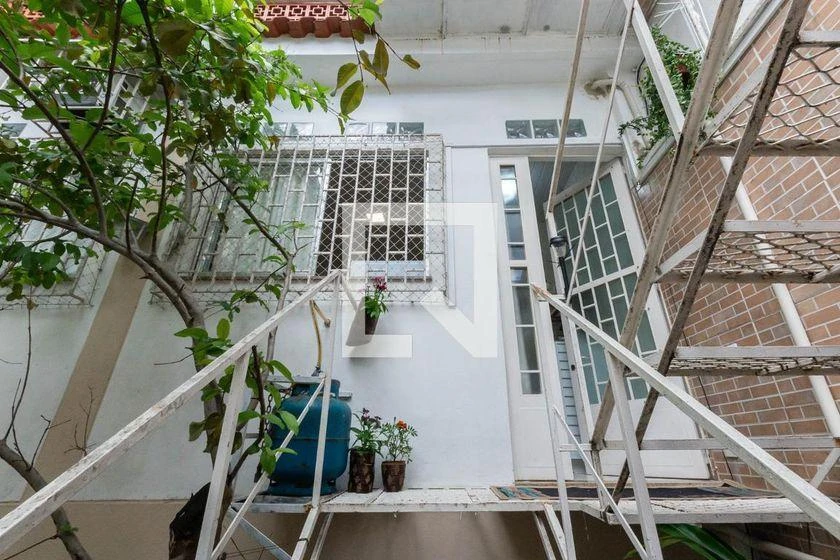 Furnished apartment, 22 m², with a home office — photo 14