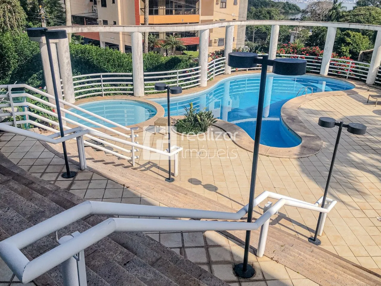 Apartamento amueblado con 3 suites y 156 m² — photo 10