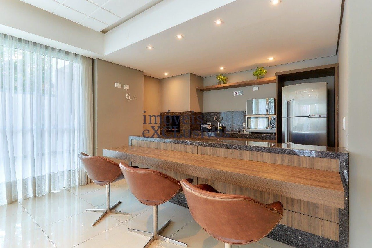 One-bedroom apartment with a private pool in Curitiba — photo 17