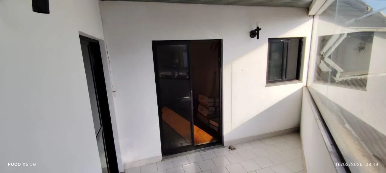 Apartment with 2 bedrooms, 2 bathrooms and a balcony — photo 9