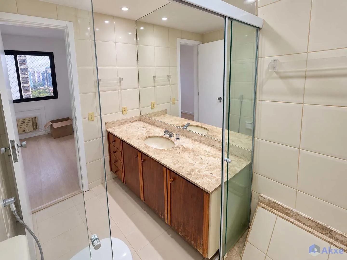 Apartamento de 2 quartos em condomínio com piscina aquecida — photo 13