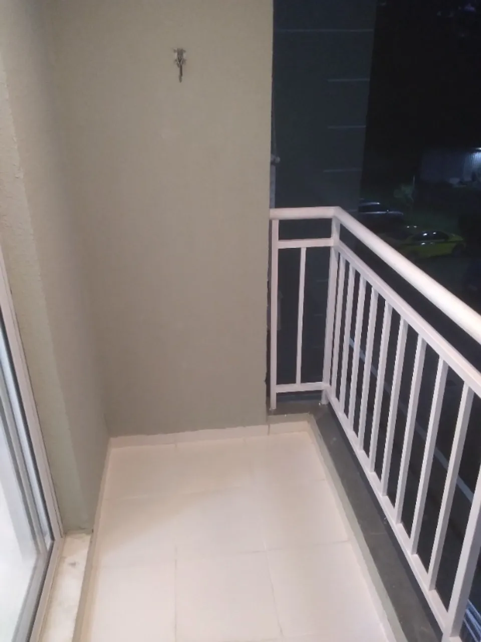 2-bedroom apartment in a building with a gym — photo 4