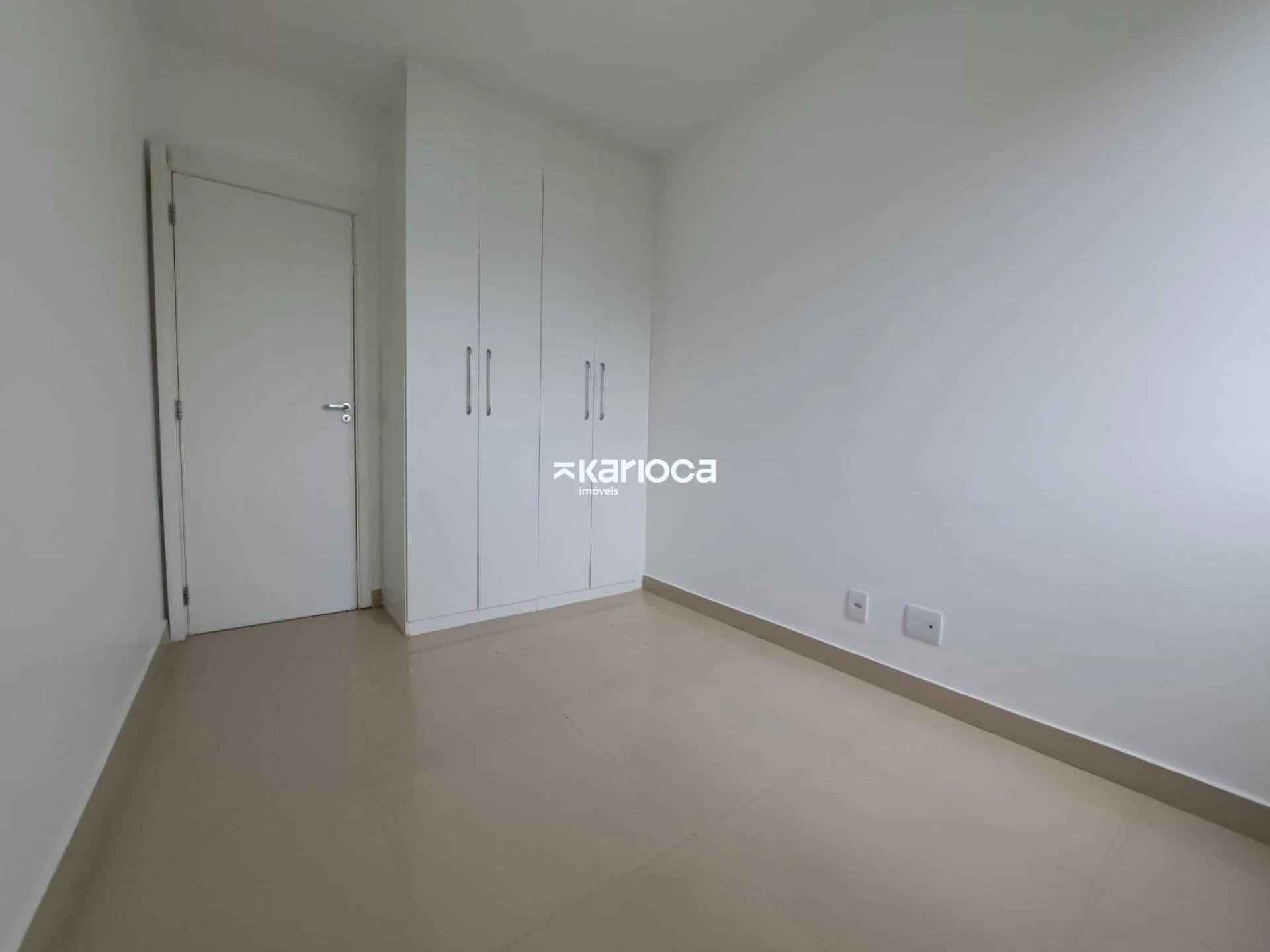 69 m² apartment with 2 bedrooms and 2 bathrooms — photo 18