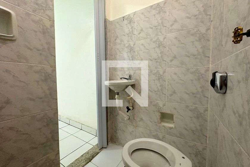 27 m² studio with 1 bedroom and 1 bathroom — photo 10