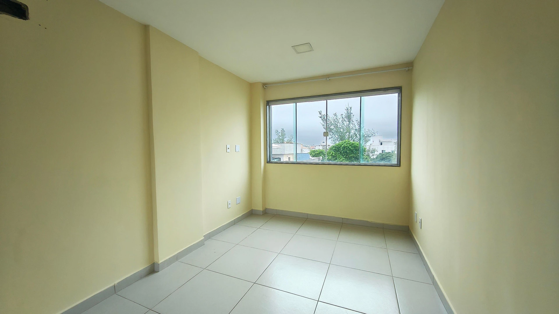 3-bedroom apartment, all with their own bathrooms, 311 m² — photo 30