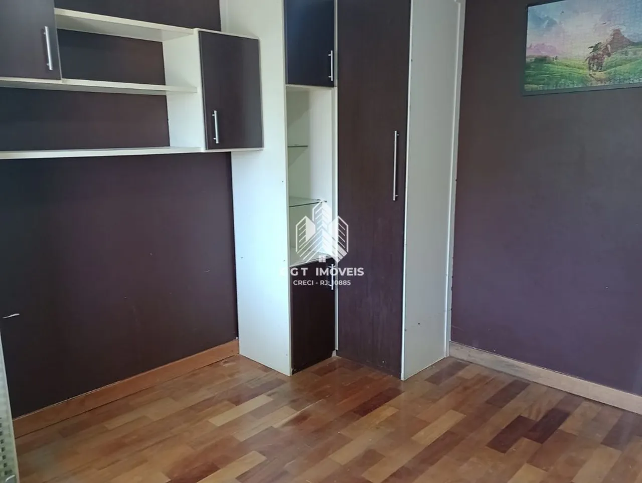 4-bedroom apartment with built-in wardrobes — photo 10