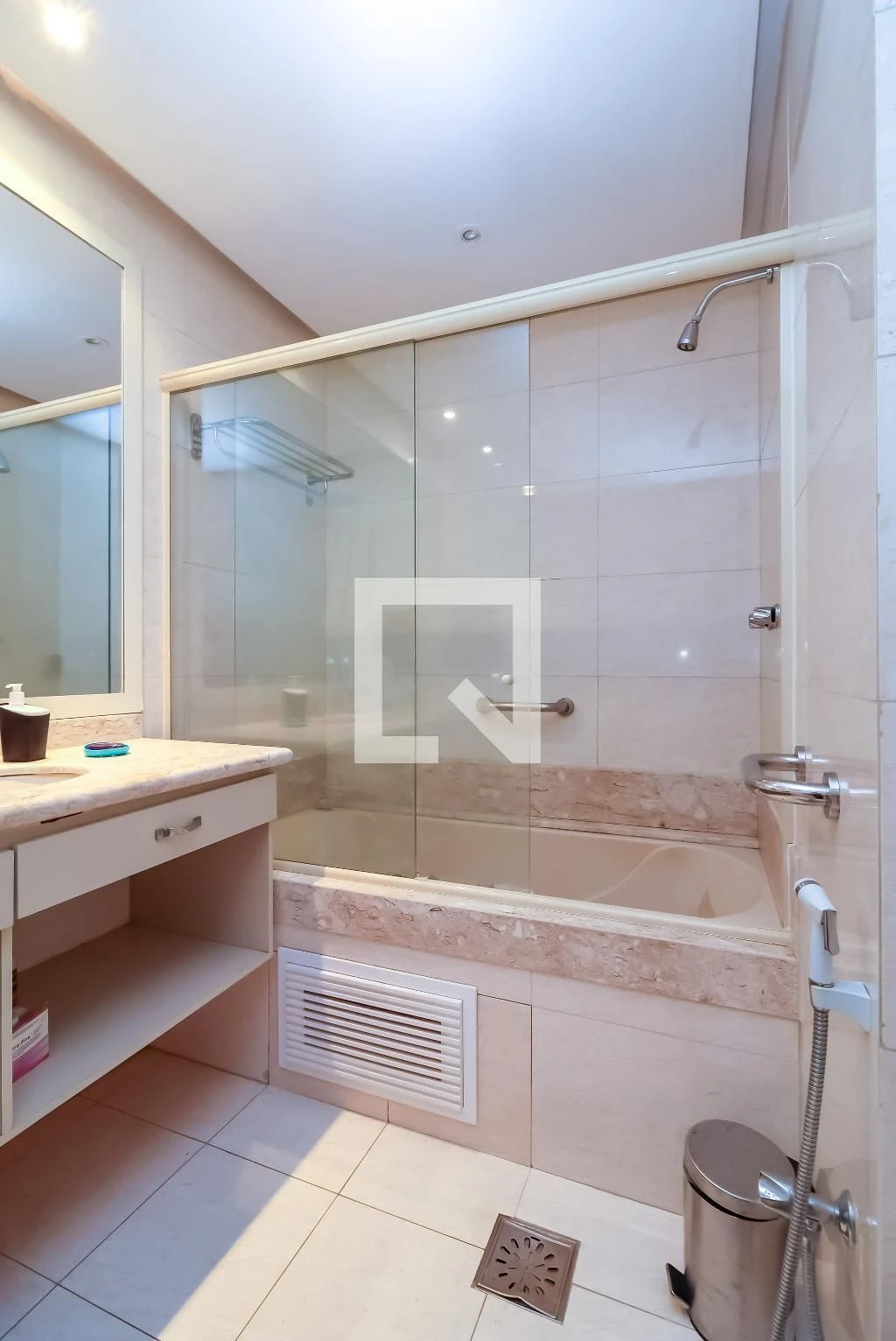 Apartamento mobiliado de 6 quartos com jacuzzi — photo 6