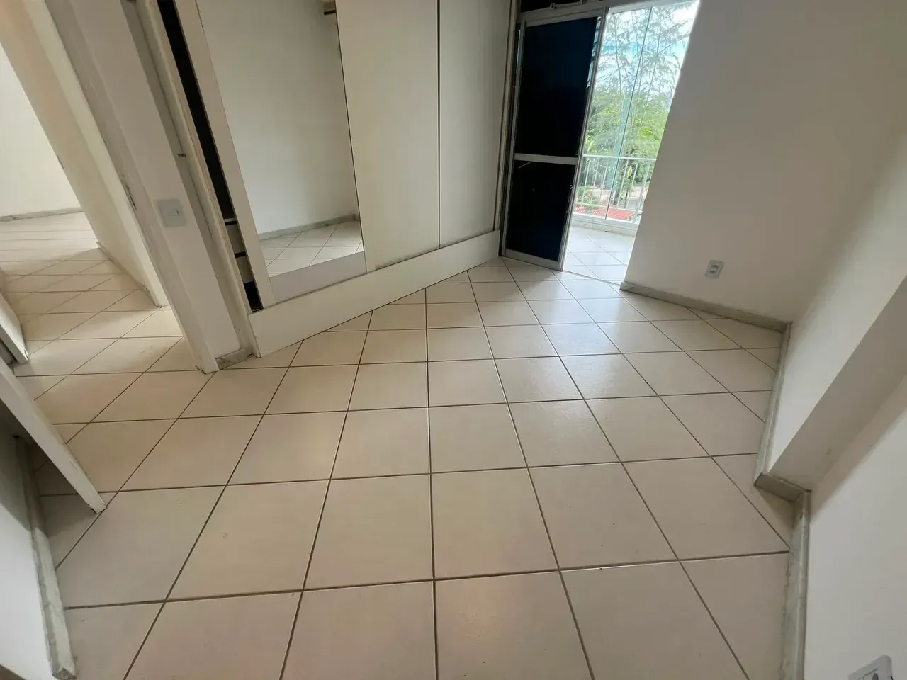 Unfurnished apartment with closed gas kitchen and 2 beds — photo 16