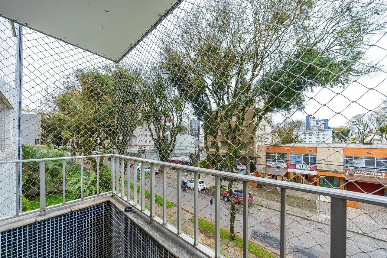 Unfurnished 111 m² apartment with 3 bedrooms and 3 baths — photo 11