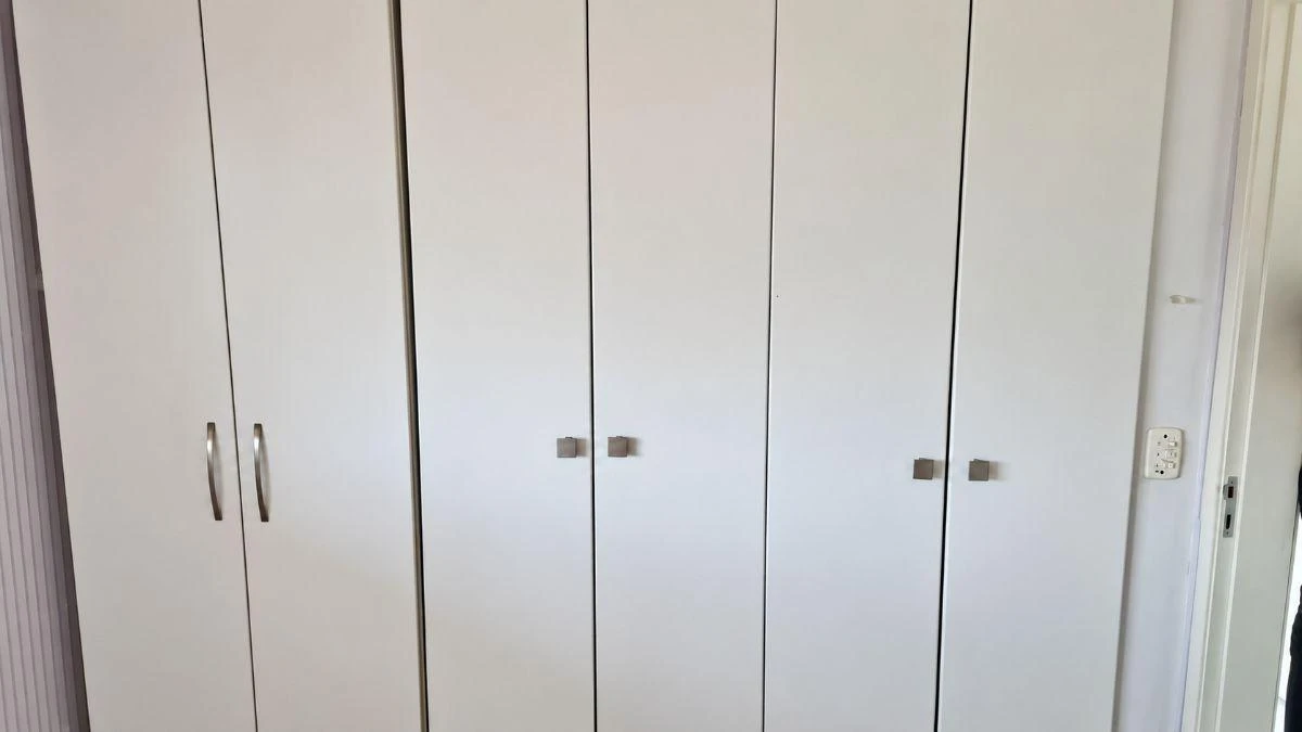 Mountain view in a 3-bedroom apartment, 80 m² — photo 17