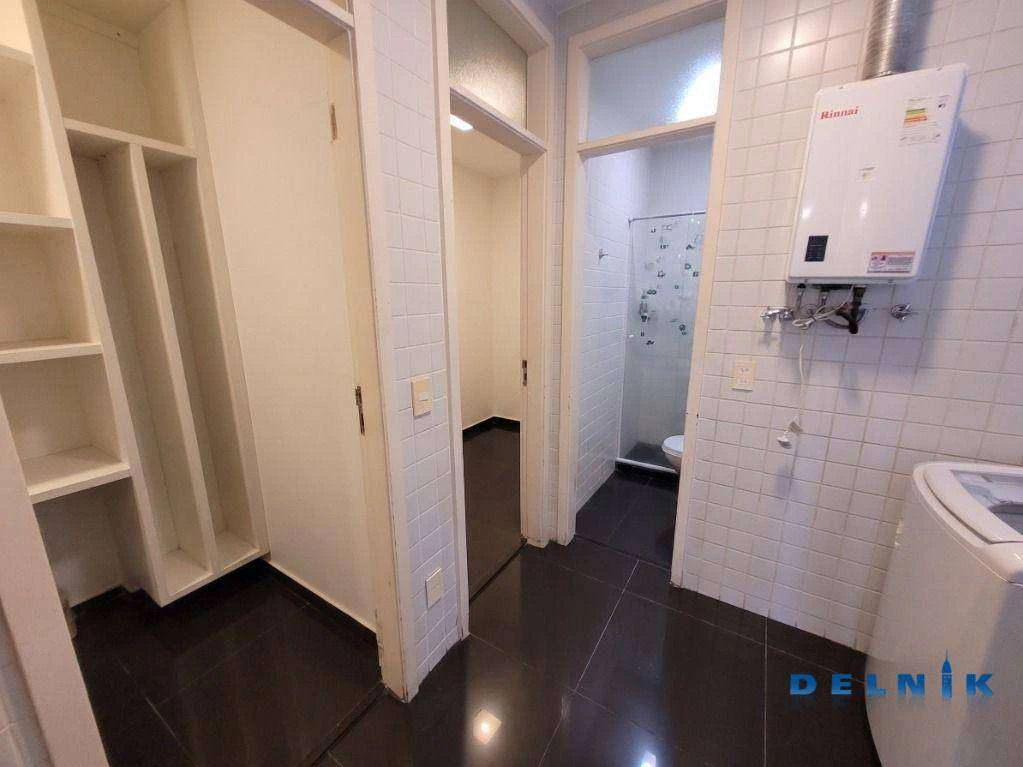 Apartamento com 3 quartos de 156 m² e vista cidade/montanhas — photo 22