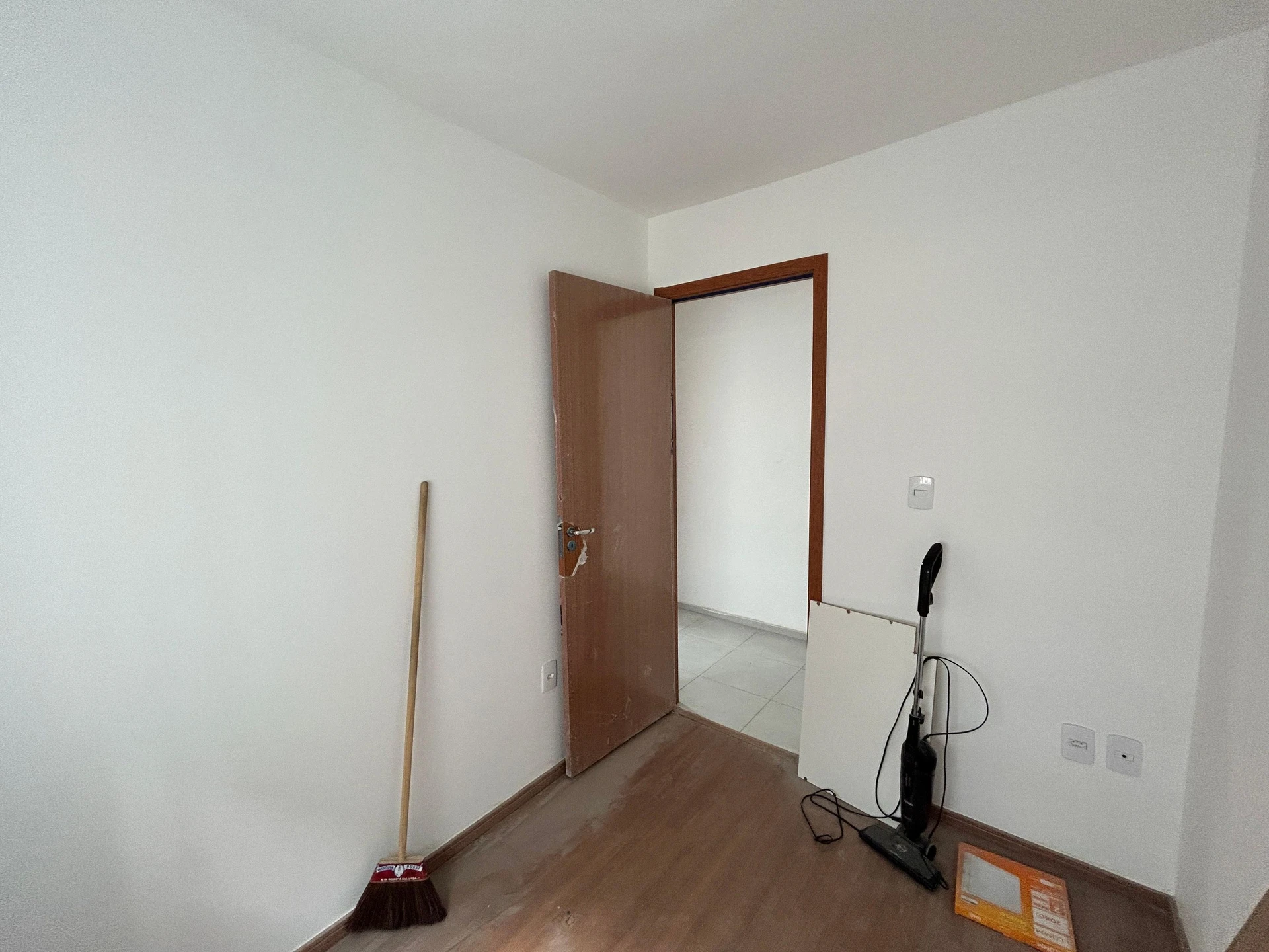 Квартира з 2 спальнями, у будинку є басейн — photo 8