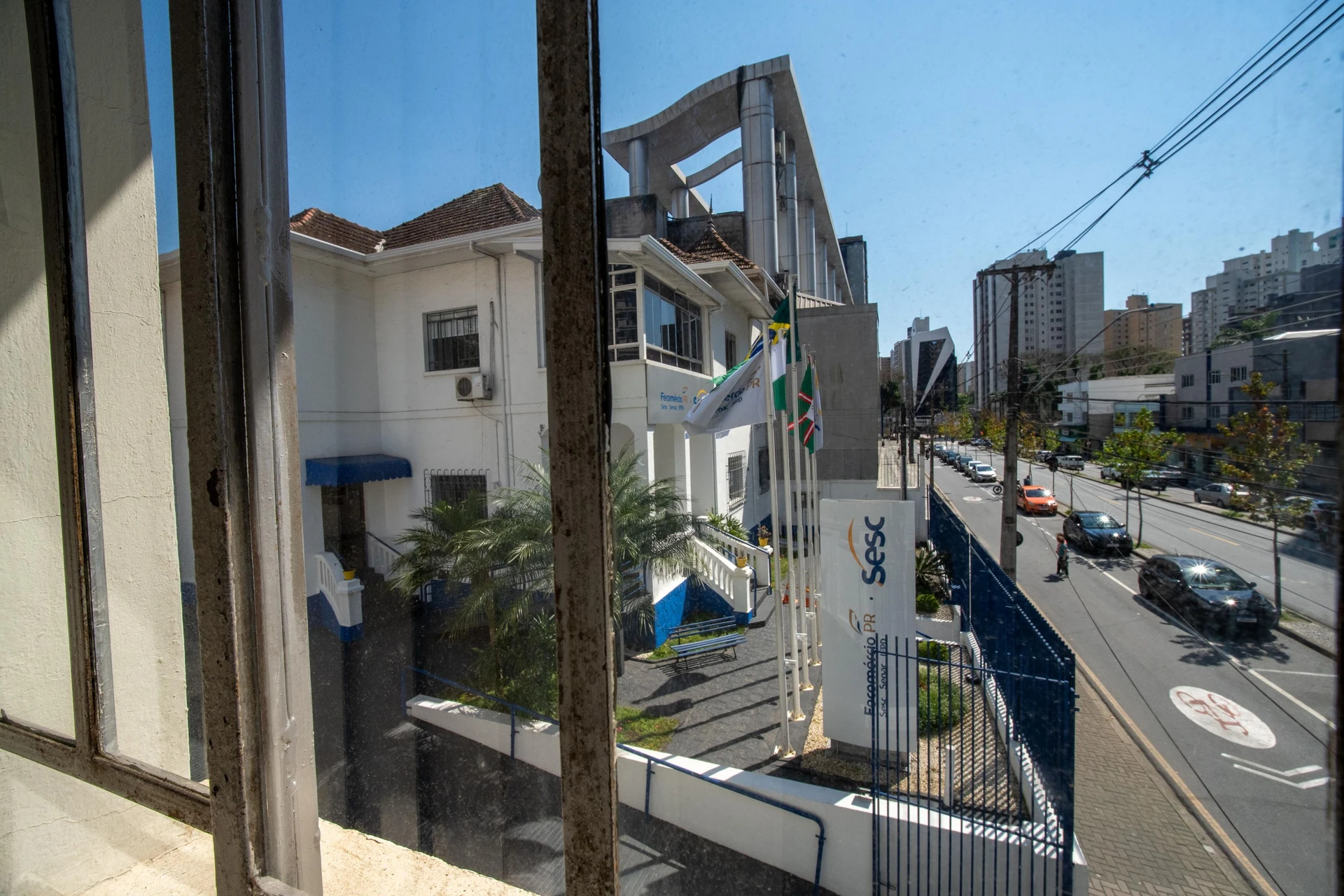 Apartamento con 3 dormitorios y 1 baño con jacuzzi del edificio — photo 31