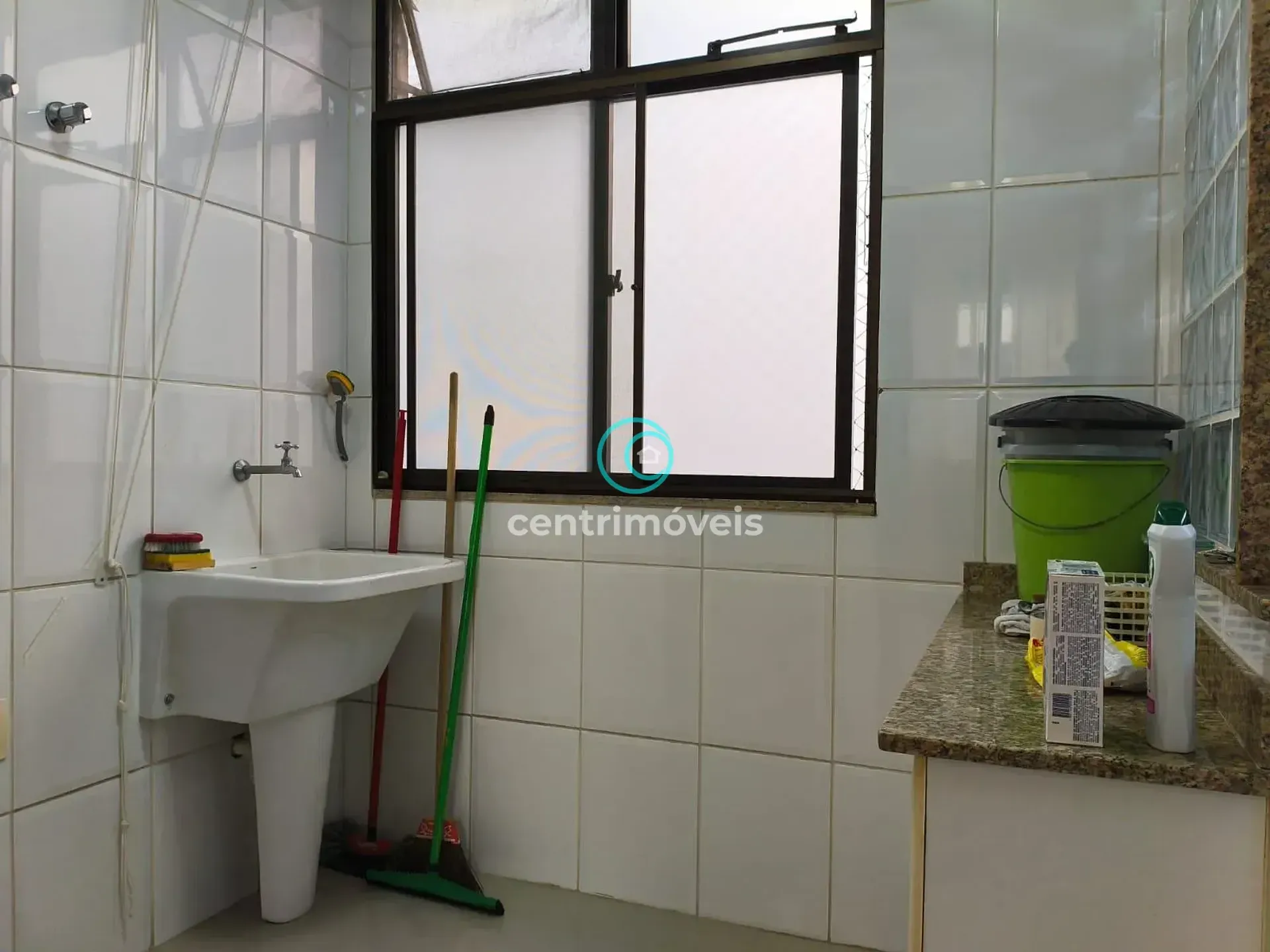 Apartamento mobiliado com 4 quartos e 3 banheiros — photo 8