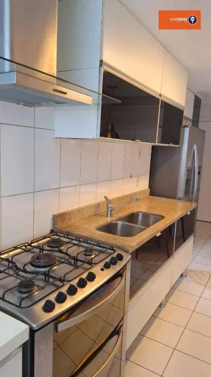Apartamento mobiliado com cozinha fechada e fogão a gás — photo 3