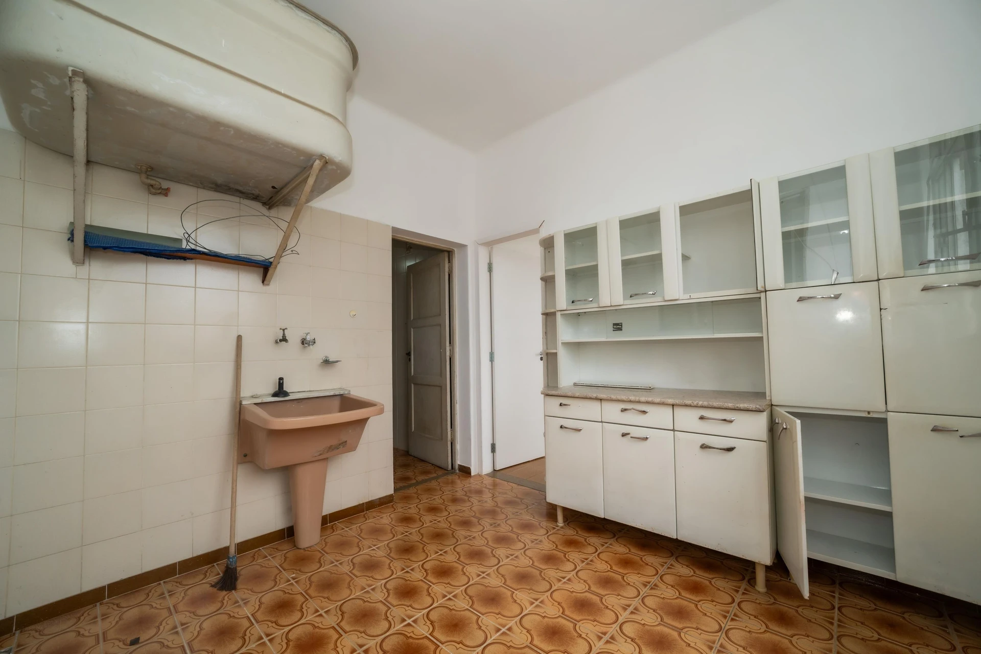 Garden in a 3-bedroom house, 200 m² — photo 11