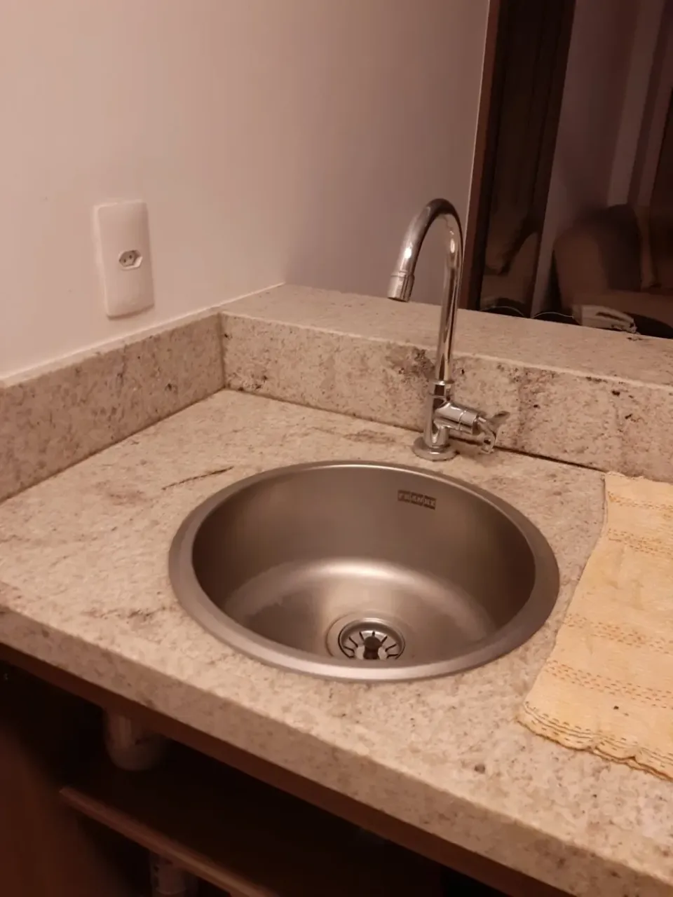 Apartamento mobiliado com box de vidro e 1 vaga — photo 4