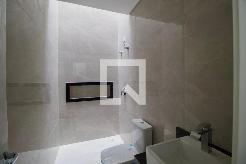 4-bedroom house, 1 with its own bathroom, 140 m², Curitiba — photo 28