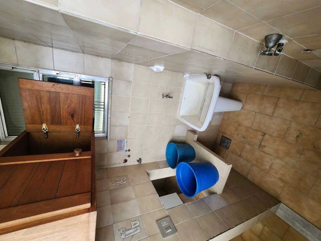 2-bedroom apartment with balcony, no parking — photo 10