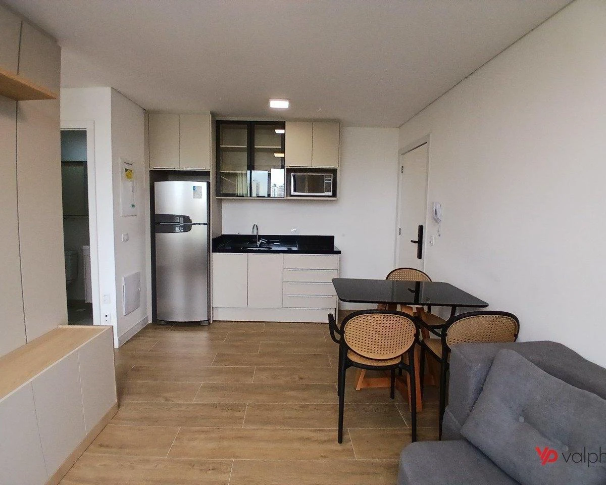 Home office in a one-bedroom apartment, 32 m² — photo 2