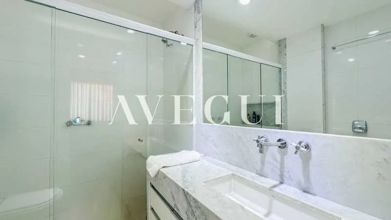 Apartamento mobiliado com 4 quartos e 5 banheiros — photo 2