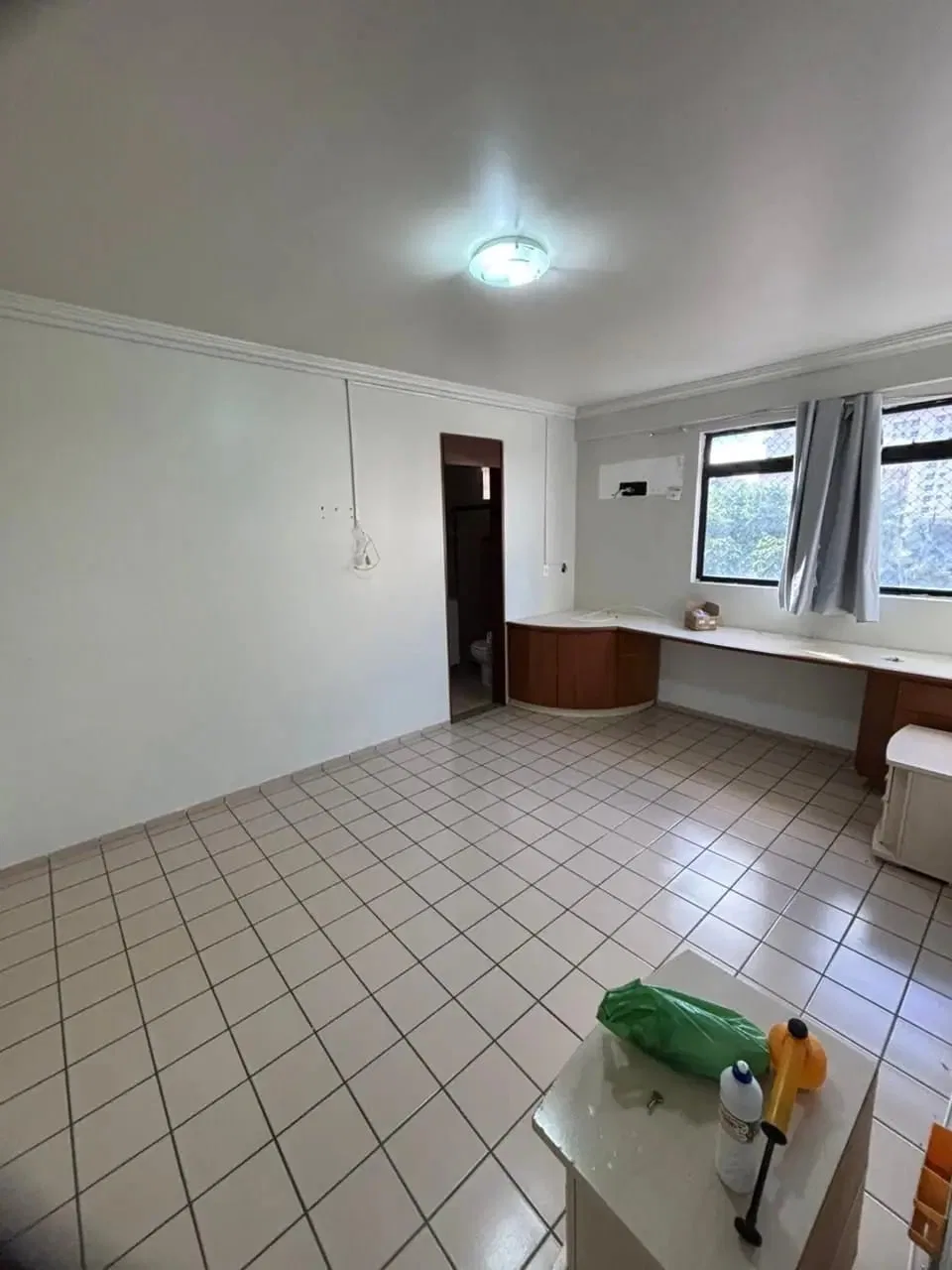 Apartamento con 4 dormitorios y 148 m² con balcón