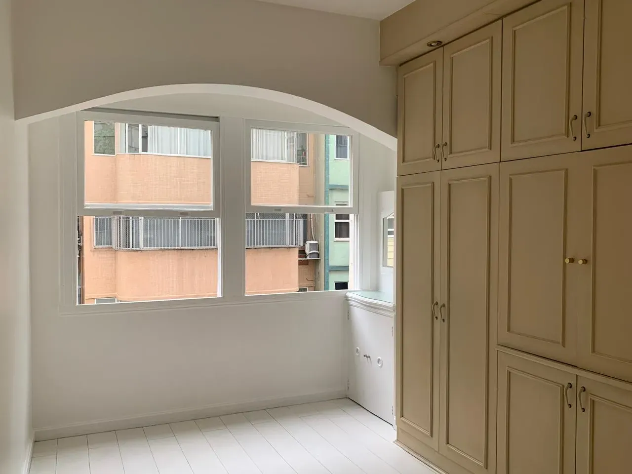 105 m² rental apartment with 3 bedrooms and separate kitchen — photo 10