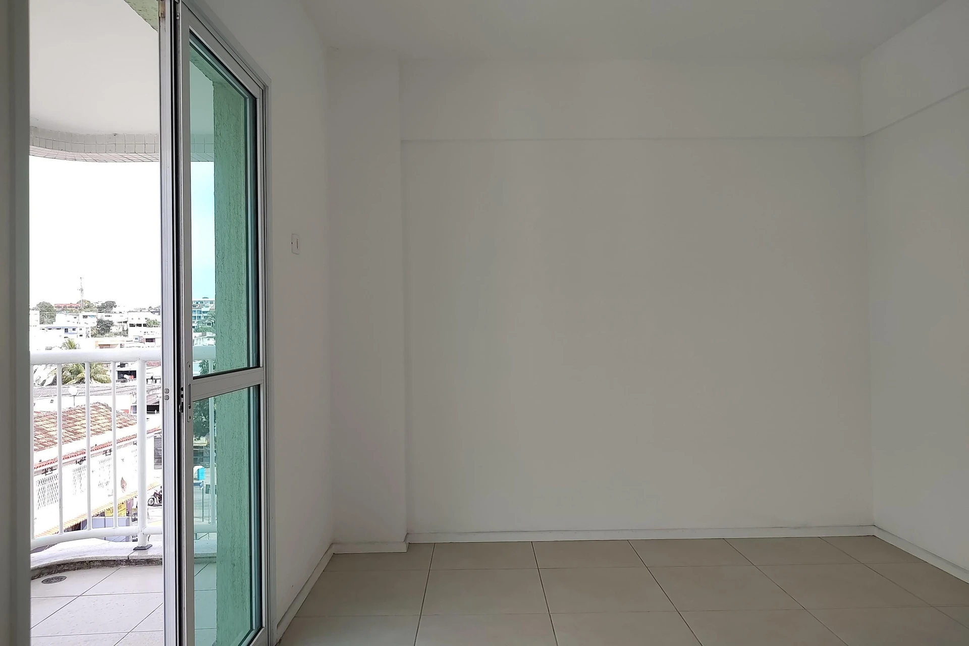 Apartamento com 2 quartos e varanda — photo 45