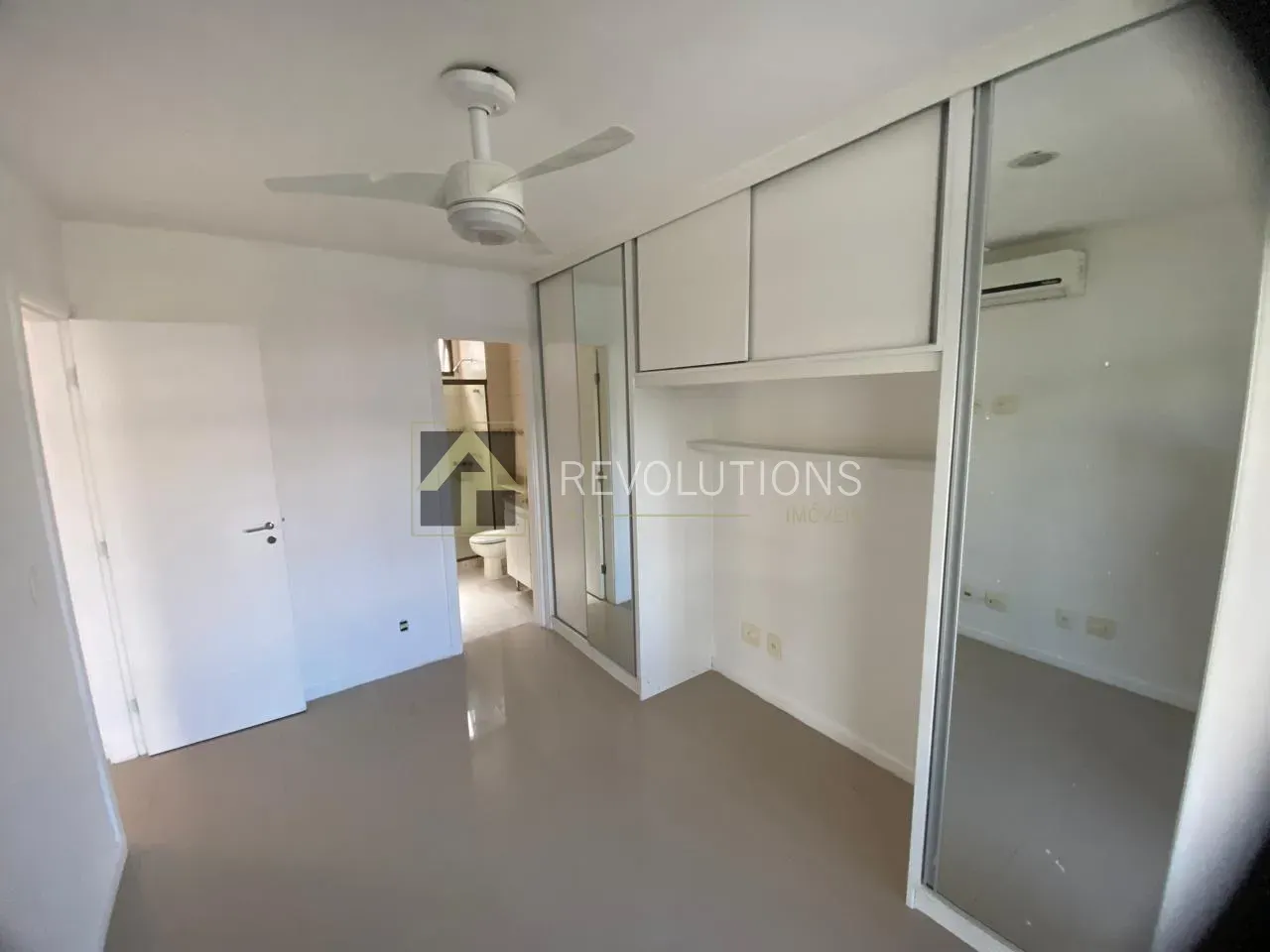 Apartment with 3 bedrooms and 3 bathrooms, enclosed kitchen — photo 5