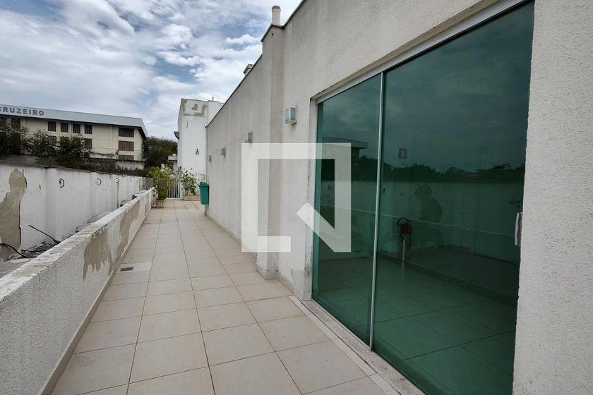 1-bedroom apartment with open-plan kitchen and 50 m² — photo 35
