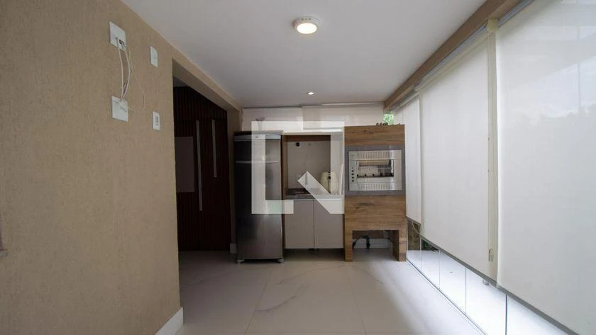 Furnished house, 118 m², with a glass-enclosed balcony — photo 13