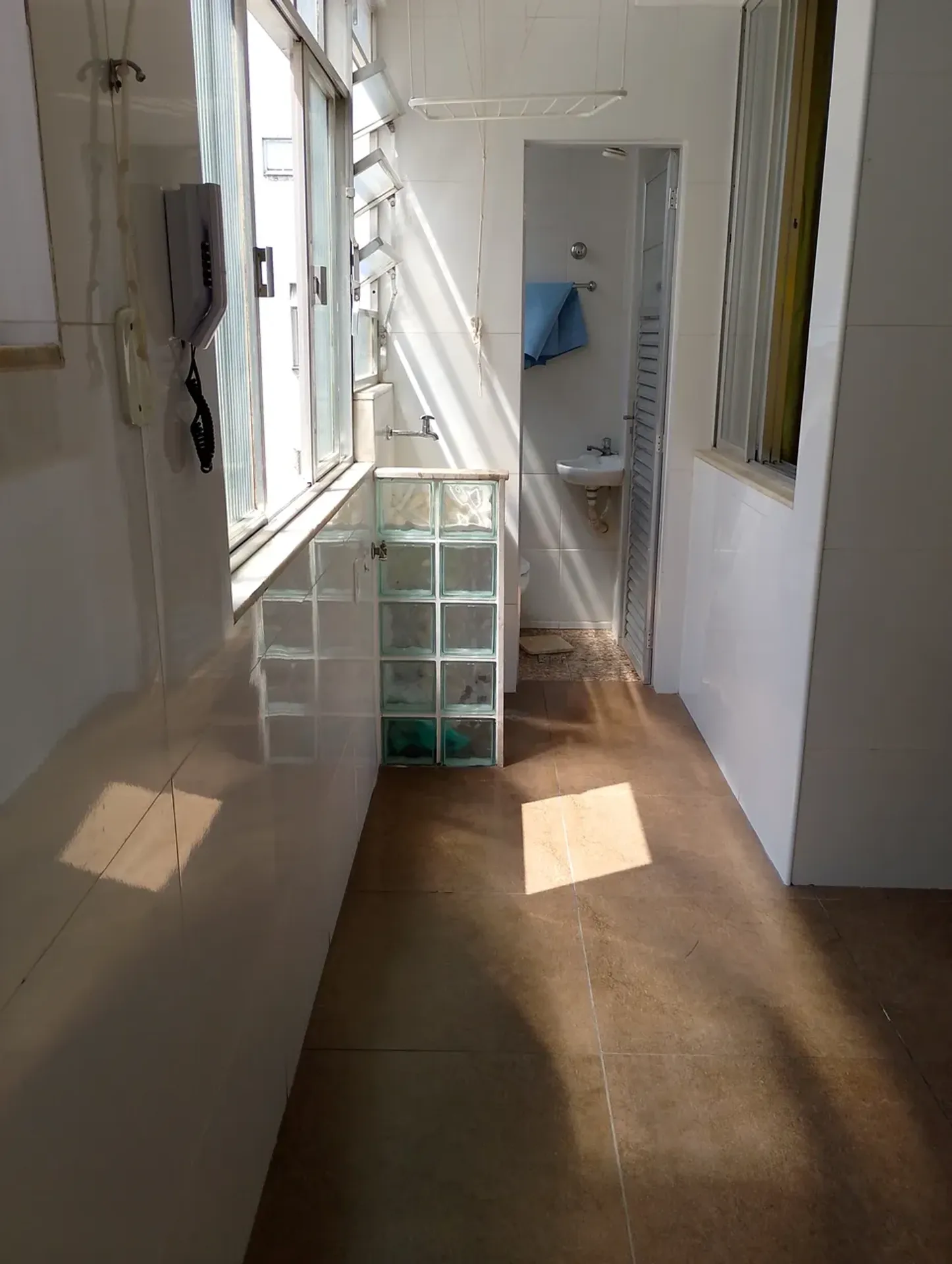 Washing machine in a 2-bedroom apartment, 80 m² — photo 9