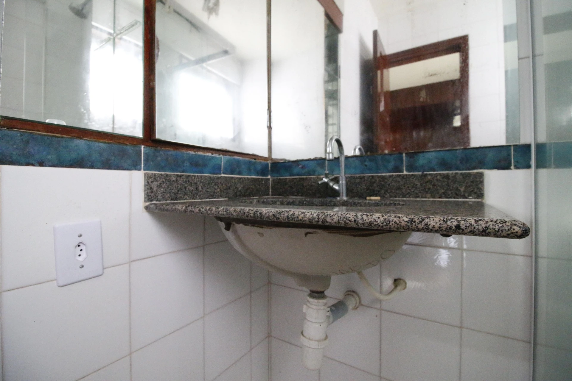 Mountain view in a 3-bedroom house, 460 m² — photo 64