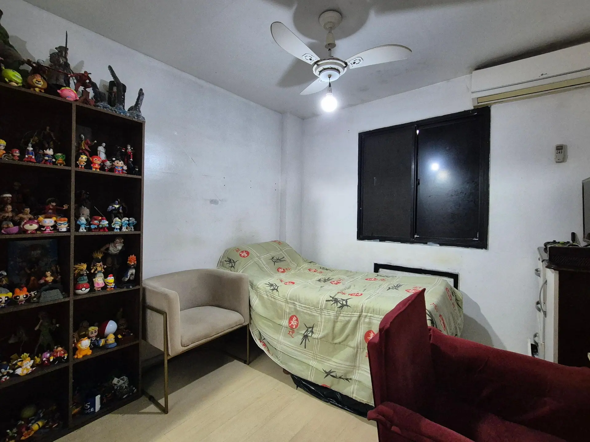 Furnished apartment with 3 bedrooms, 1 suite and balcony — photo 25