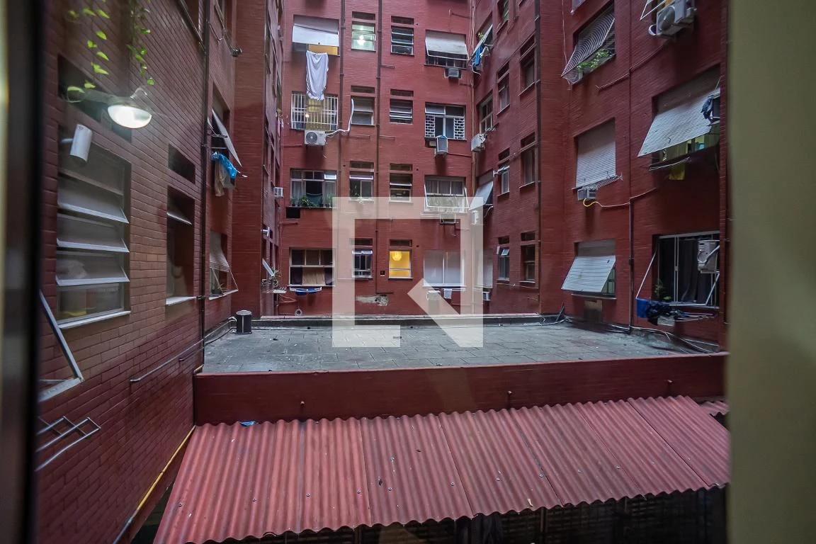 Studio for rent with 1 bedroom and 1 bathroom — photo 8