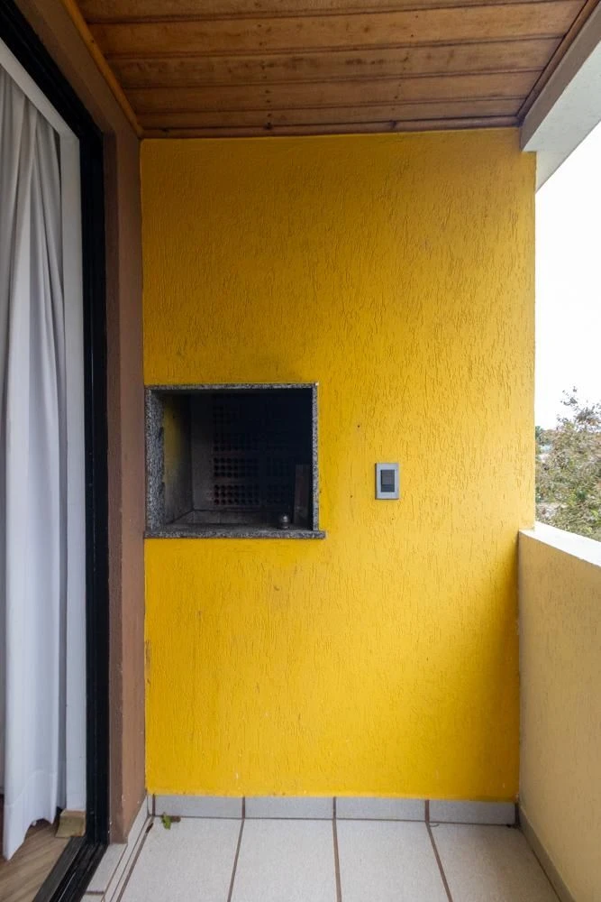 2-bedroom apartment in a building with a gym — photo 31