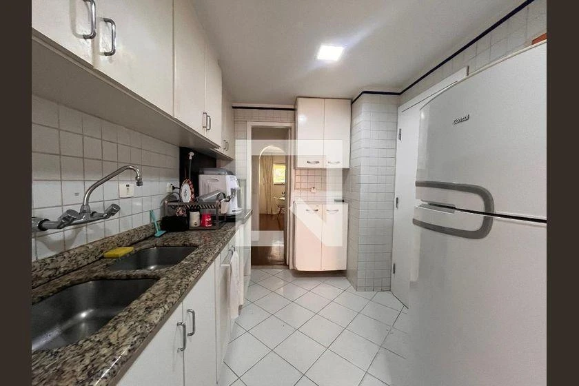 Apartment for rent with 3 bedrooms, 2 baths and 170 m² — photo 41