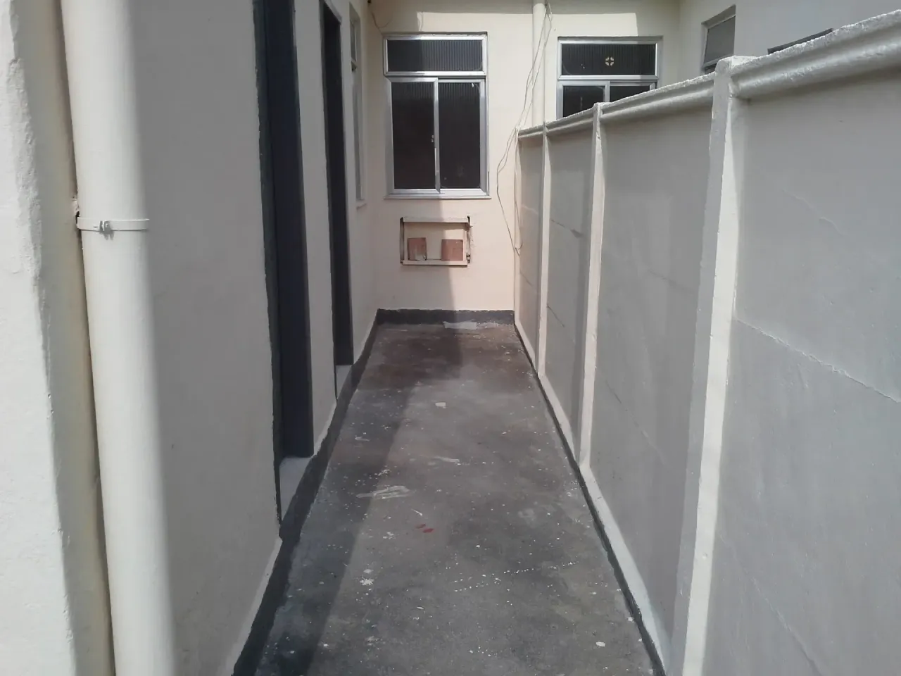 1-bedroom house with 1 bathroom and no parking spot — photo 10