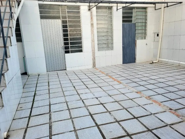 Furnished studio, 30 m², with a home office — photo 12