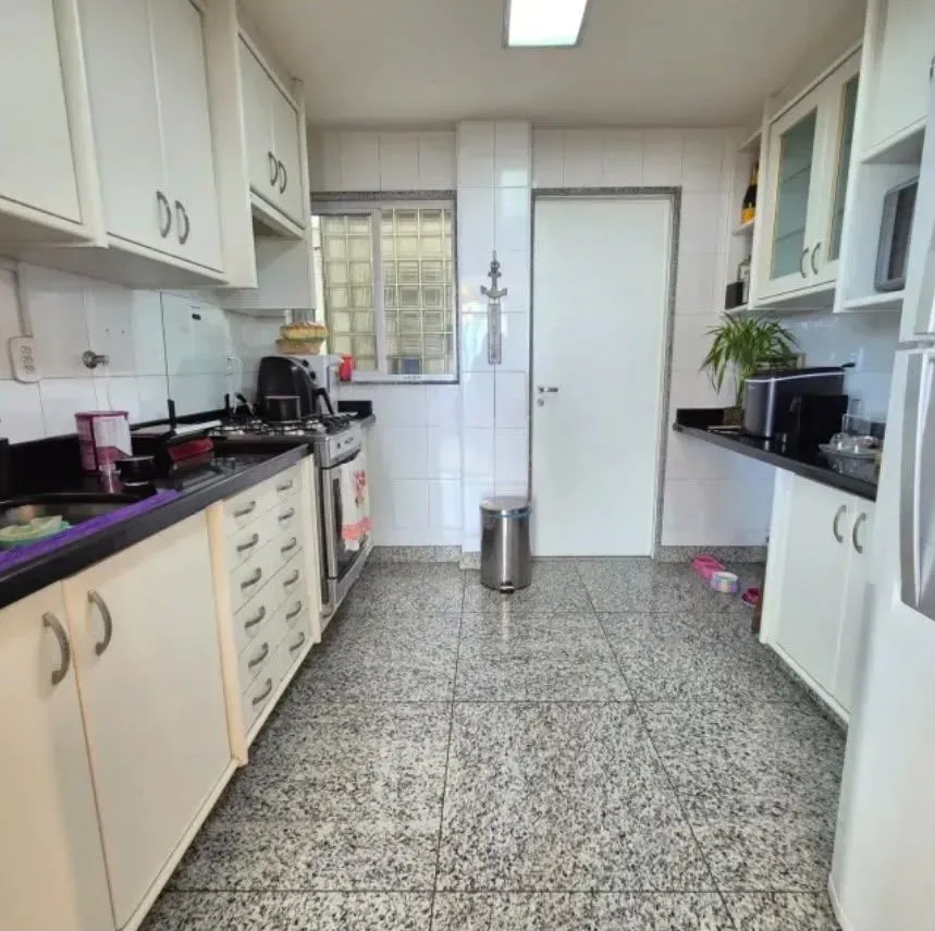 Furnished apartment, 115 m², with a home office — photo 18